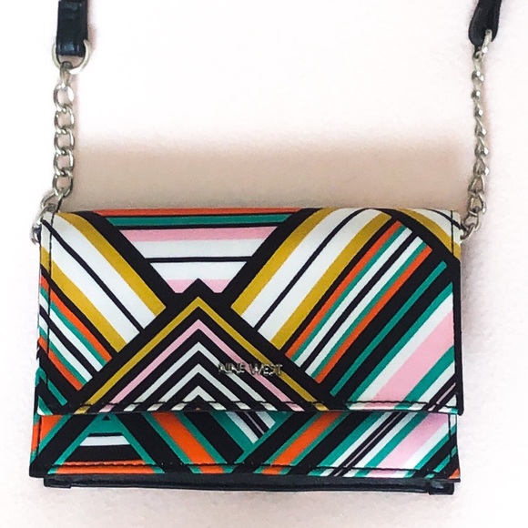 Nine West Handbags - Small Nine West Purse